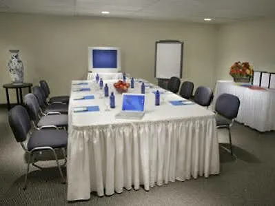 **  Super 8 By Wyndham Downtown Toronto Hotel Canada